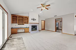 3241 Sioux Dr, Piqua, OH 45356 - Photo 6