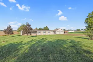 8712 Co Rd 11, De Graff, OH 43318 - Photo 2
