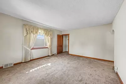 117 W Hill Street, Pleasant Hill, OH 45359 - Photo 6