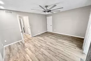 6800 Curtwood Dr, Tipp City, OH 45371 - Photo 18