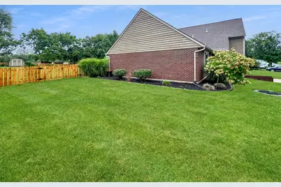 6800 Curtwood Drive, Tipp City, OH 45371 - Photo 34