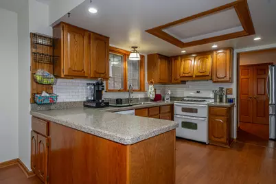 1874 Willowgreen Drive, Beavercreek, OH 45432 - Photo 4