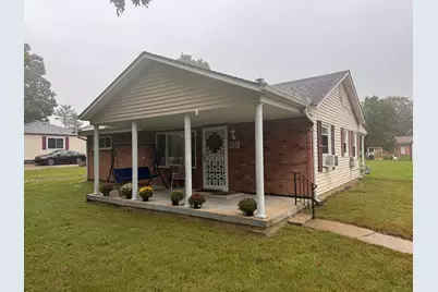 166 Ravenwood Drive, Springfield, OH 45504 - Photo 2