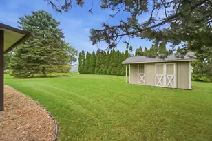 808 Kelley Dr, Wapakoneta, OH 45895 - Photo 26