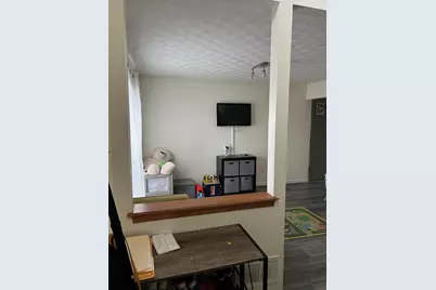 1065 E Margate Circle, London, OH 43140 - Photo 2