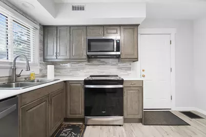 1318 Princeton Drive, Dayton, OH 45406 - Photo 16