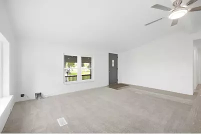 400 North Drive, Medway, OH 45341 - Photo 12
