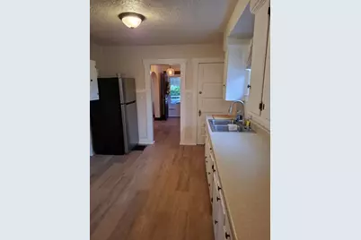 21 N Douglas Avenue, Springfield, OH 45503 - Photo 10