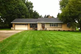 1390 Michaels Rd, Tipp City, OH 45371 - Photo 1