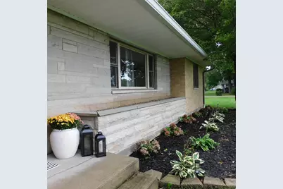 1390 Michaels Road, Tipp City, OH 45371 - Photo 4