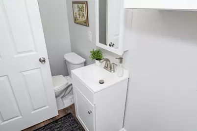 1013 W Lake Avenue, New Carlisle, OH 45344 - Photo 24