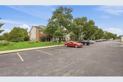 1520 Lake Pointe Way #1, Dayton, OH 45459 - Photo 2