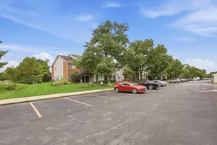 1520 Lake Pointe Way, Dayton, OH 45459 - Photo 2