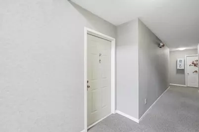 1520 Lake Pointe Way #1, Dayton, OH 45459 - Photo 4