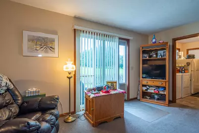 4980 Cornerstone Trail, Yellow Springs, OH 45387 - Photo 10