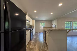 10885 Pine Cir, Lakeview, OH 43331 - Photo 10