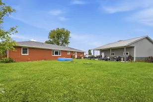 12442 Brookville Pyrmont Rd, Brookville, OH 45309 - Photo 4