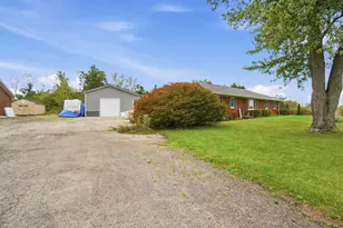 12442 Brookville Pyrmont Rd, Brookville, OH 45309 - Photo 50
