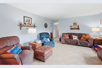 12442 Brookville Pyrmont Road, Brookville, OH 45309 - Photo 8