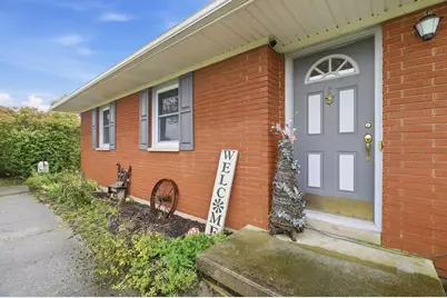 12442 Brookville Pyrmont Road, Brookville, OH 45309 - Photo 4