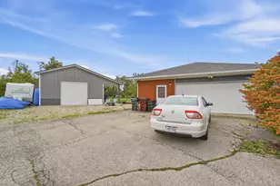 12442 Brookville Pyrmont Rd, Brookville, OH 45309 - Photo 52