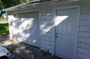 415 Gibbs Ave, Wapakoneta, OH 45895 - Photo 18