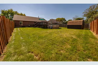 8030 Chipgate Court, Huber Heights, OH 45424 - Photo 36