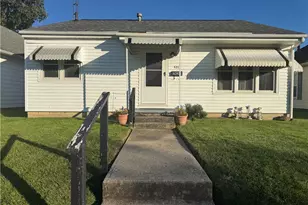 421 S Counts St, Troy, OH 45373 - Photo 1