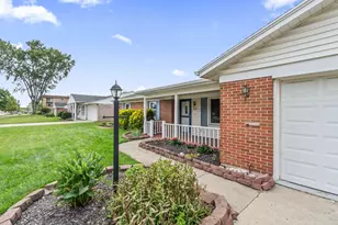 230 S Dorset Rd, Troy, OH 45373 - Photo 4