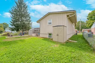 549 Locust Ln, Troy, OH 45373 - Photo 8