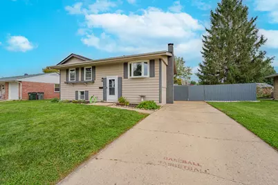 549 Locust Lane, Troy, OH 45373 - Photo 2
