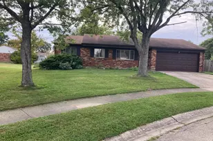 7129 Cayuga Ct, Huber Heights, OH 45424 - Photo 1
