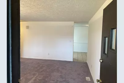 7129 Cayuga Court, Huber Heights, OH 45424 - Photo 4