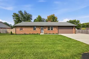 3080 Magnolia Dr, Troy, OH 45373 - Photo 1