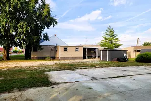 218 Villa Nova Blvd, Saint Marys, OH 45885 - Photo 4
