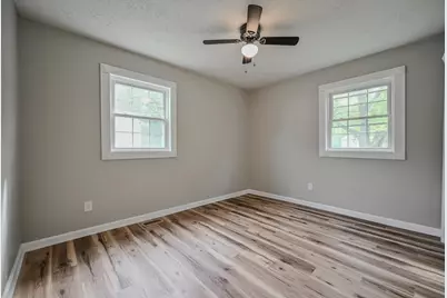 1055 Heard Avenue, Springfield, OH 45506 - Photo 10