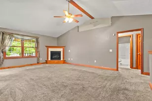 1111 Arbor Ln, Troy, OH 45373 - Photo 6