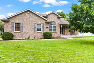 1111 Arbor Ln, Troy, OH 45373 - Photo 1