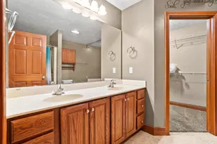 1111 Arbor Ln, Troy, OH 45373 - Photo 22