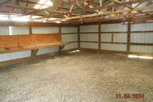 4885 Wolfe Rd, Lima, OH 45807 - Photo 32