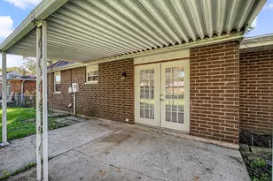 2517 W Foxchase Ct, Troy, OH 45373 - Photo 34