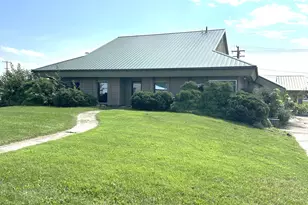 1101 E Spring St, Saint Marys, OH 45885 - Photo 2
