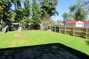 321 Kelly Way, Bellefontaine, OH 43311 - Photo 6