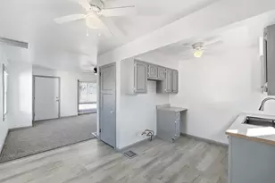513 W Parkwood Ave, Springfield, OH 45506 - Photo 10