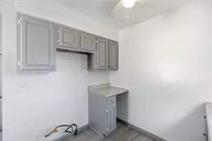 513 W Parkwood Ave, Springfield, OH 45506 - Photo 14
