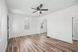 228 N Douglas Ave, Springfield, OH 45503 - Photo 10
