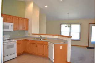 2104 Indian Ridge Dr, Piqua, OH 45356 - Photo 6