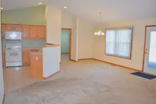 2104 Indian Ridge Dr, Piqua, OH 45356 - Photo 18