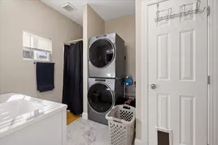 2523 Tecumseh Ave, Springfield, OH 45503 - Photo 16
