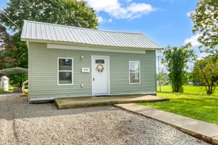 632 Oakland Ave, Bellefontaine, OH 43311 - Photo 2